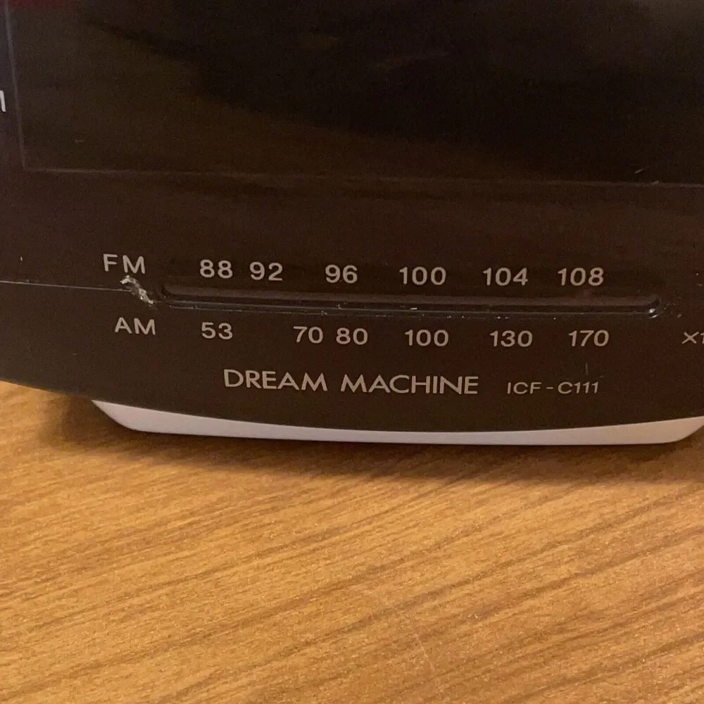 Sony Dream Machine ICF-C111 AM FM Alarm Clock Radio White Snooze Tested